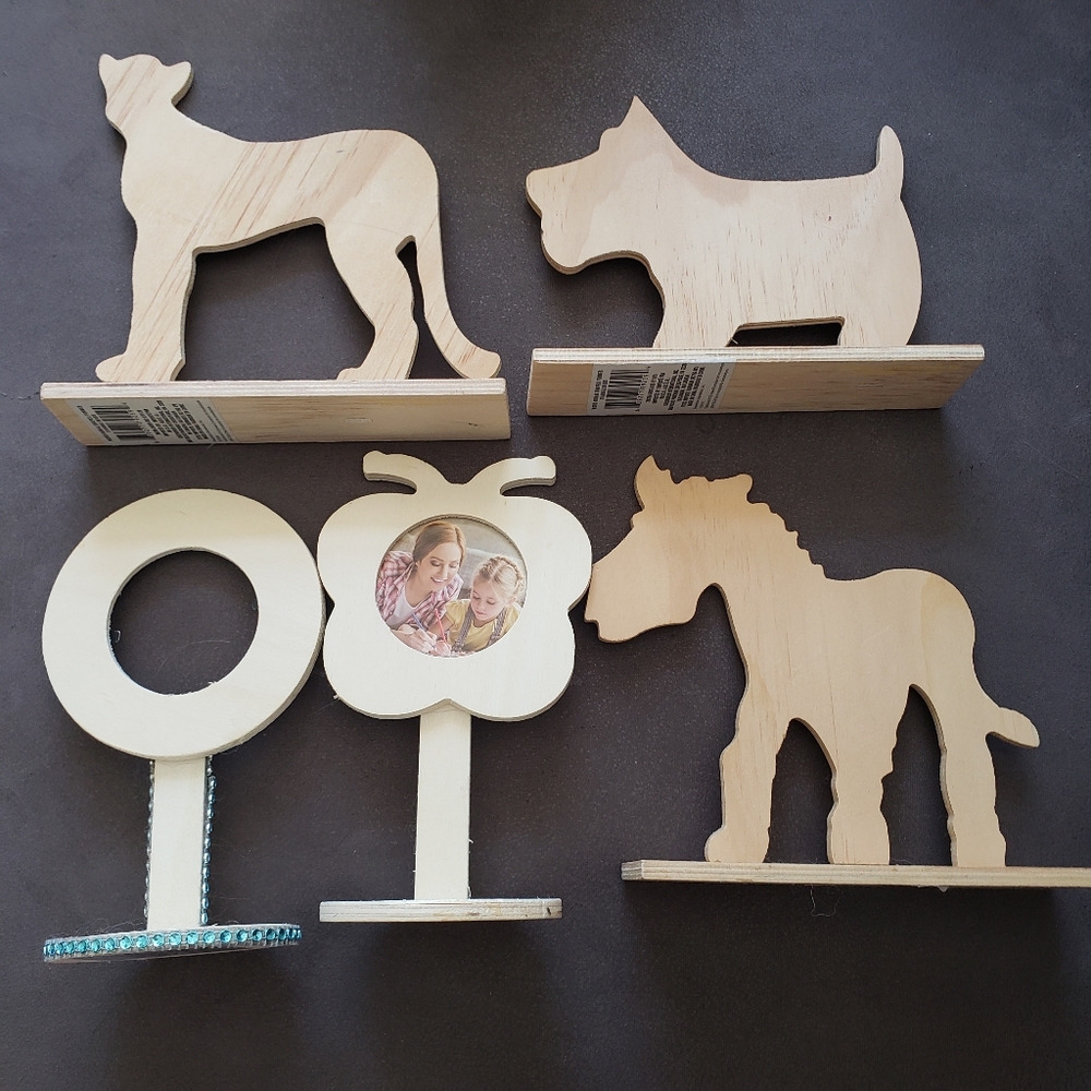 (FREE w/ Purchase Of $15) Blank Wooden Animals & Picture Frames Diy 5 Pack